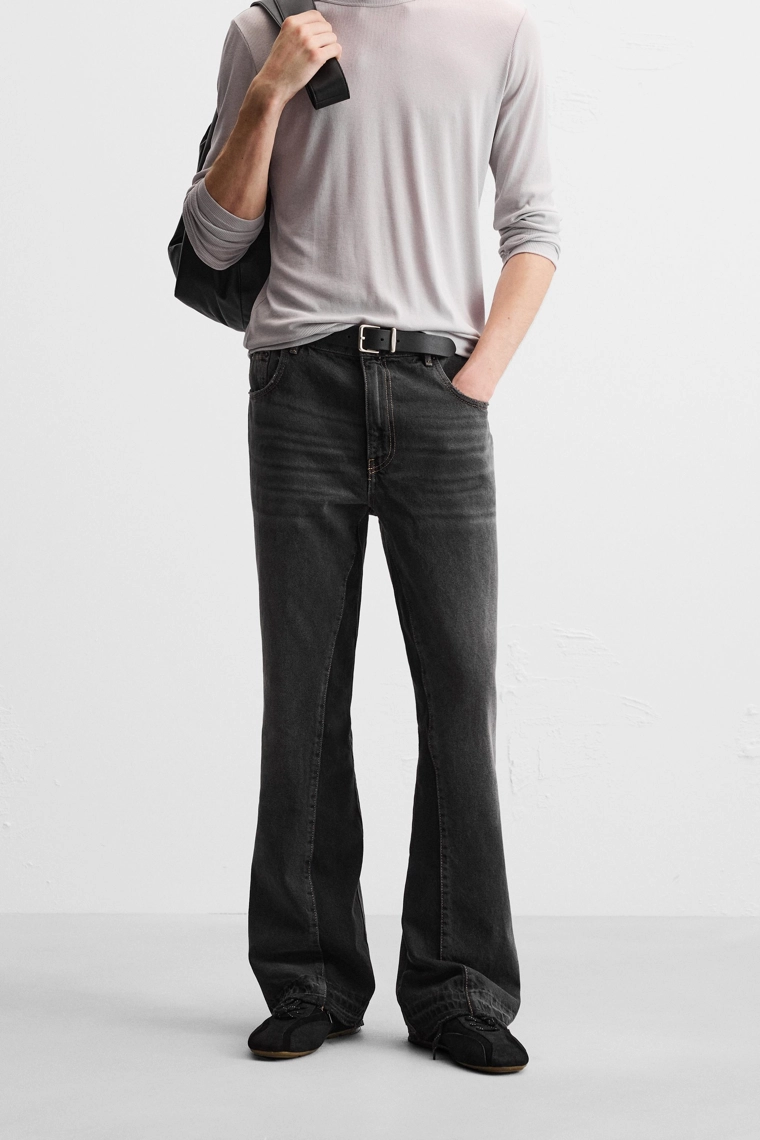 Джинсы свободного кроя