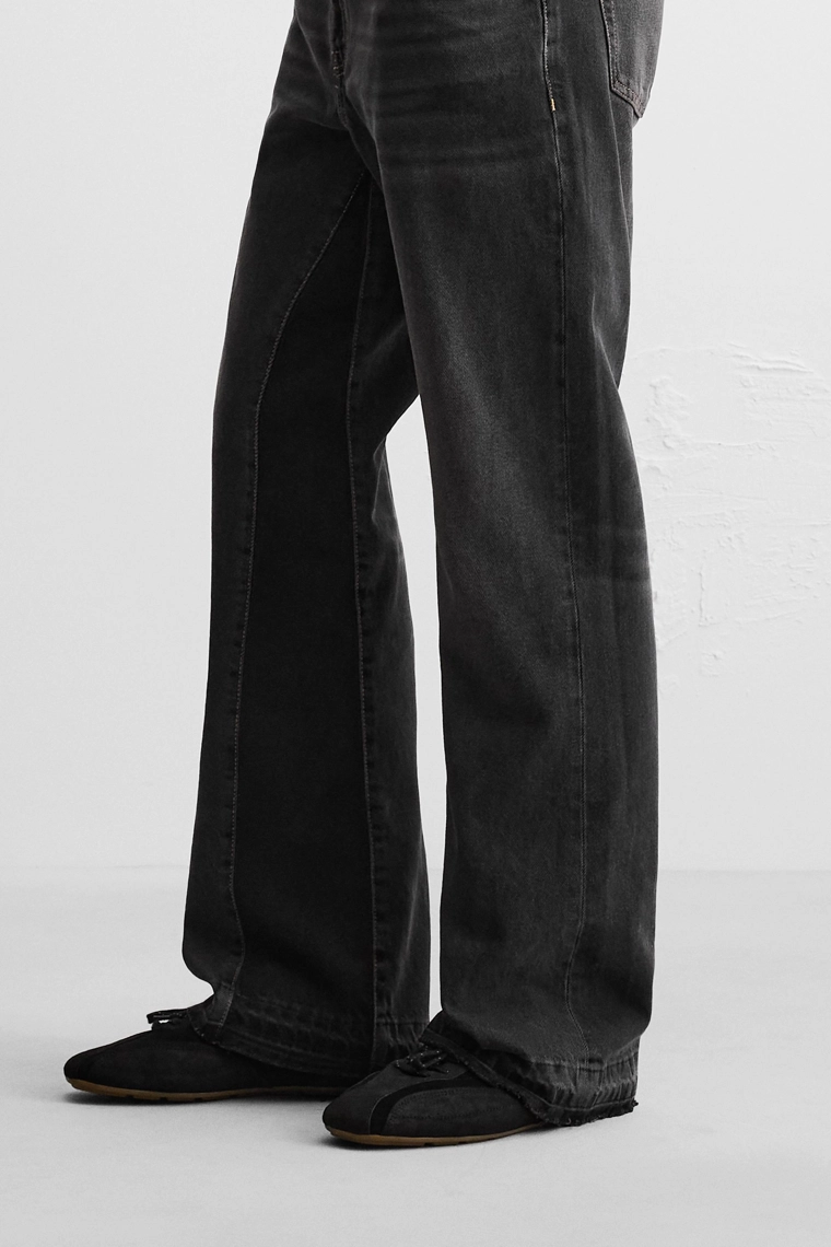 Джинсы свободного кроя