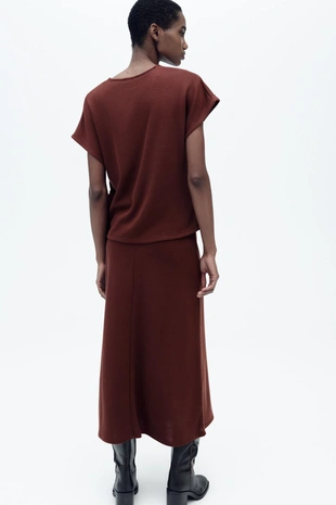 Мягкая юбка миди