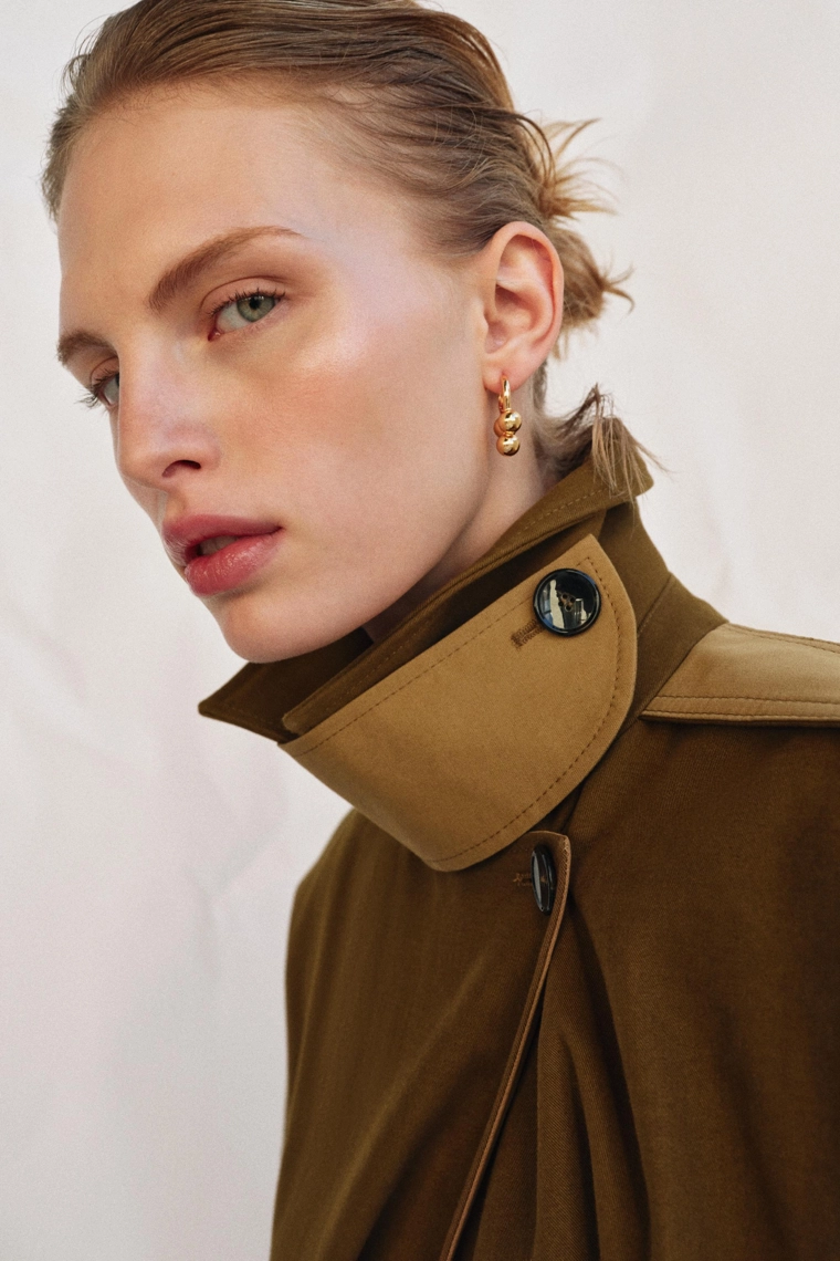 Серьги-кольца с шариками