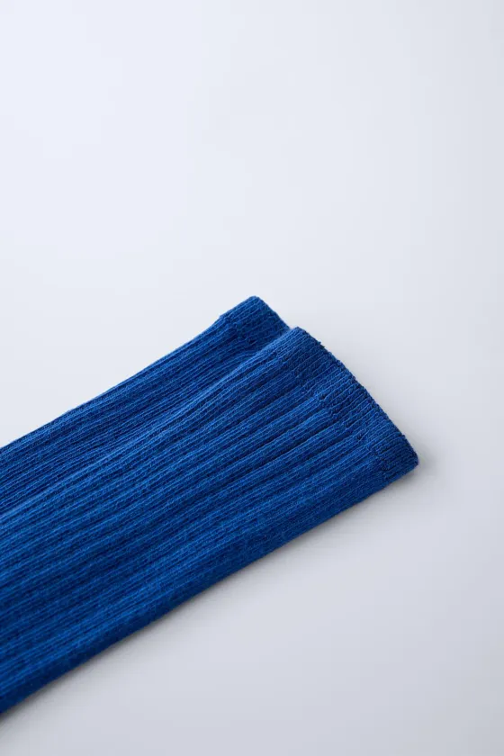 Long ribbed socks