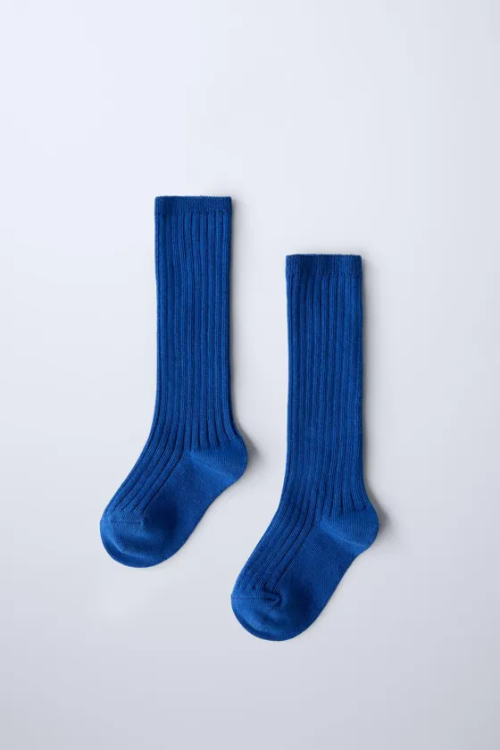 Long ribbed socks