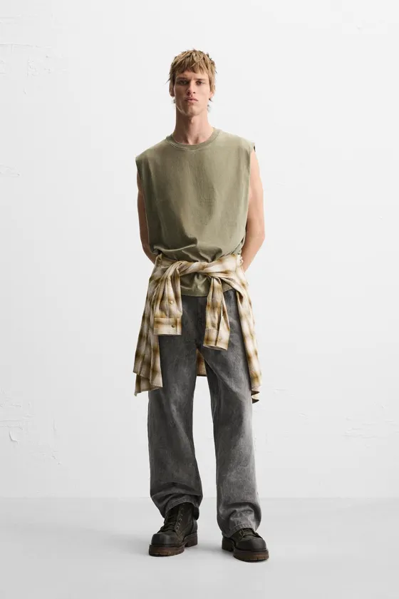 Майка на бретелях свободного кроя