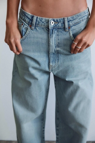 Джинсы TRF BAGGY со средней посадкой- Заказать в России