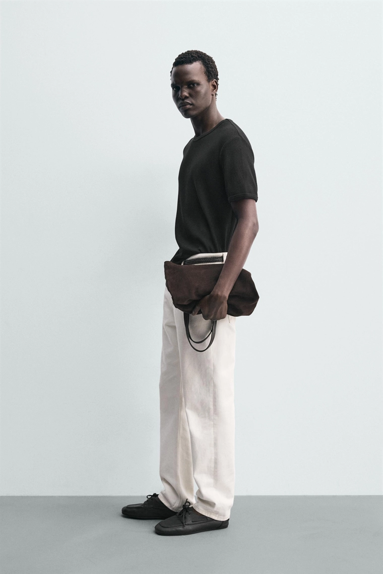 Футболка с текстурным трикотажем в стиле вафельного плетения