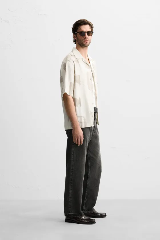 Рубашка с абстрактным принтом