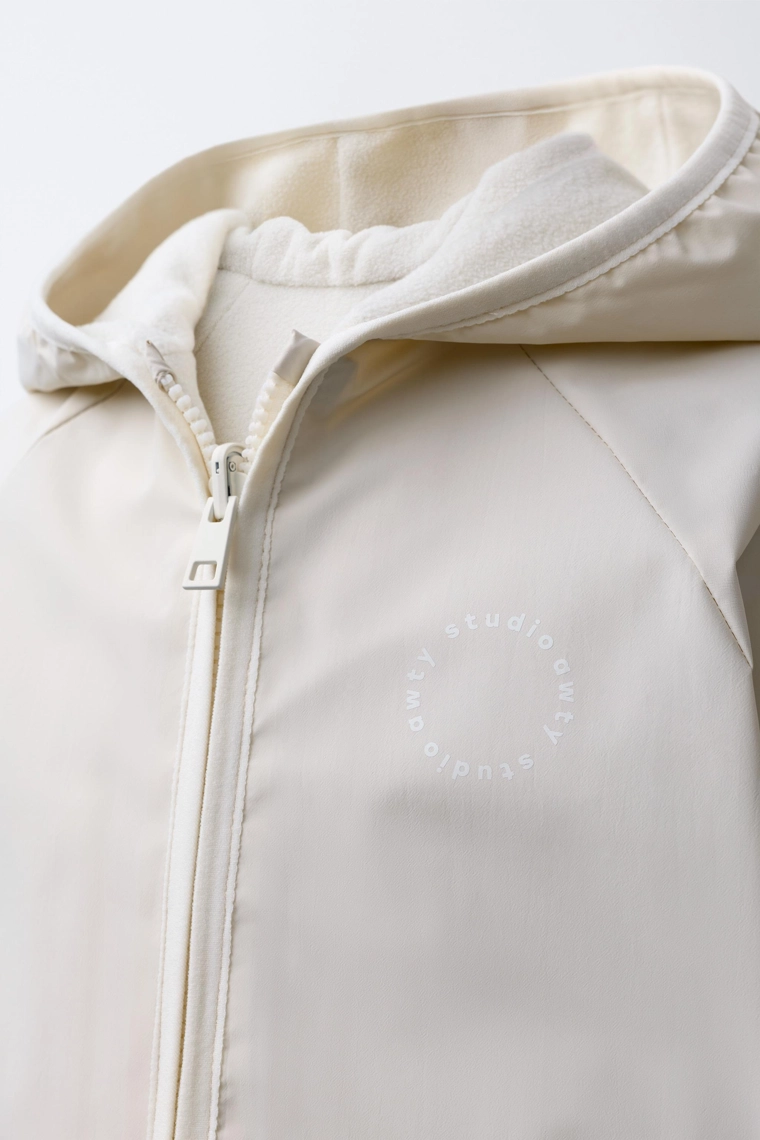 Утепленный двусторонний жакет из флиса