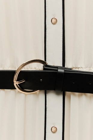 Платье с плиссировкой и поясом- Заказать в России