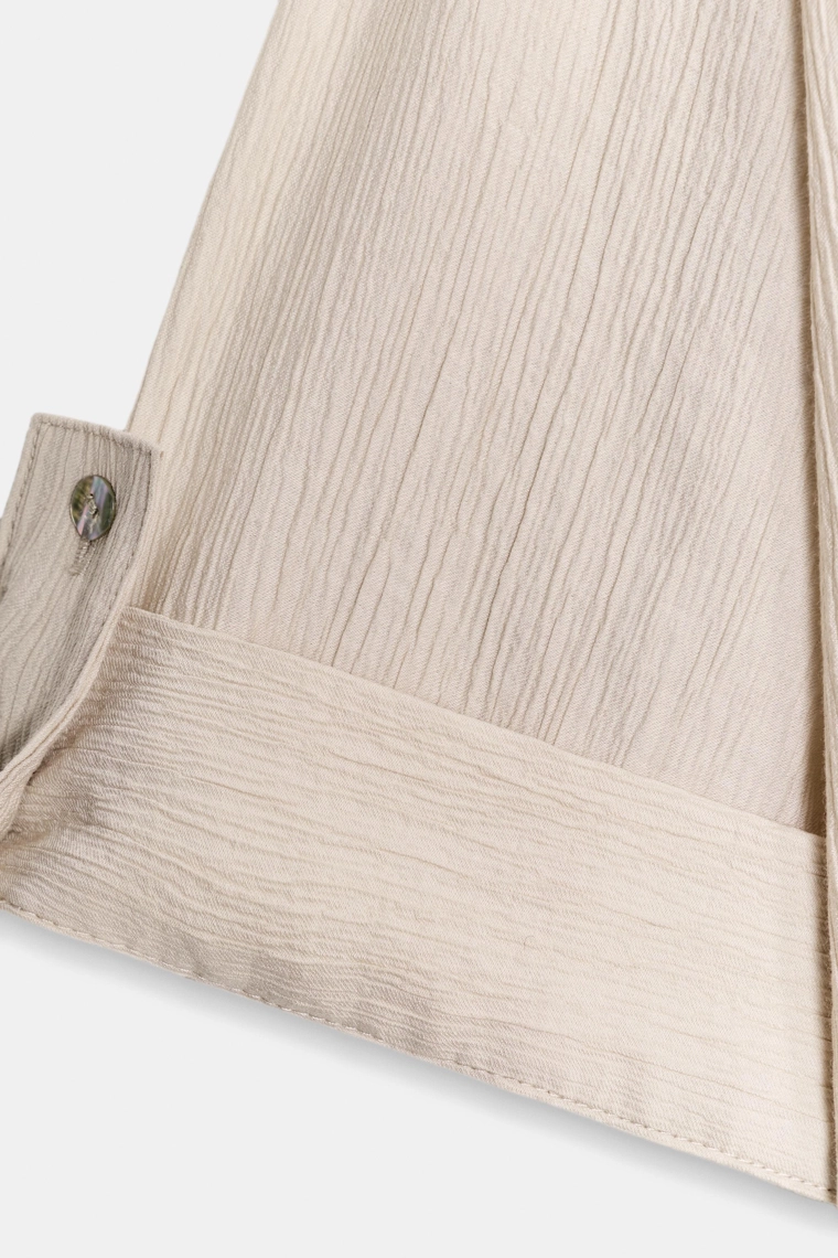 Рубашка с короткими рукавами и свободным силуэтом