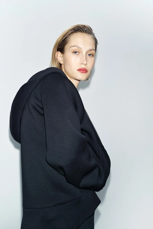 Худи из мягкой ткани- Заказать в России