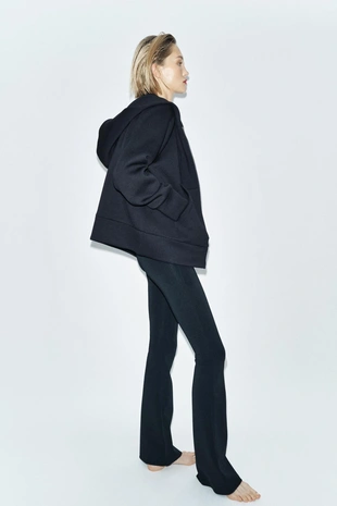 Худи из мягкой ткани- Заказать в России