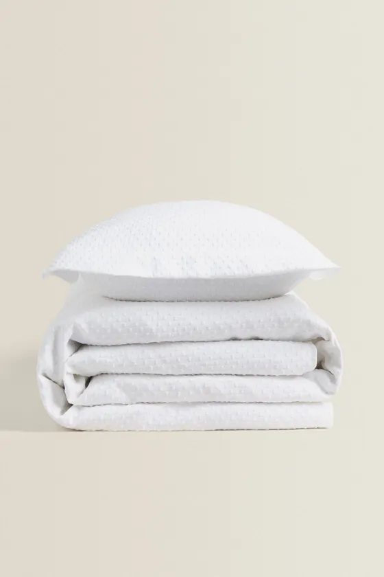 Покрывало с дизайном в горошек