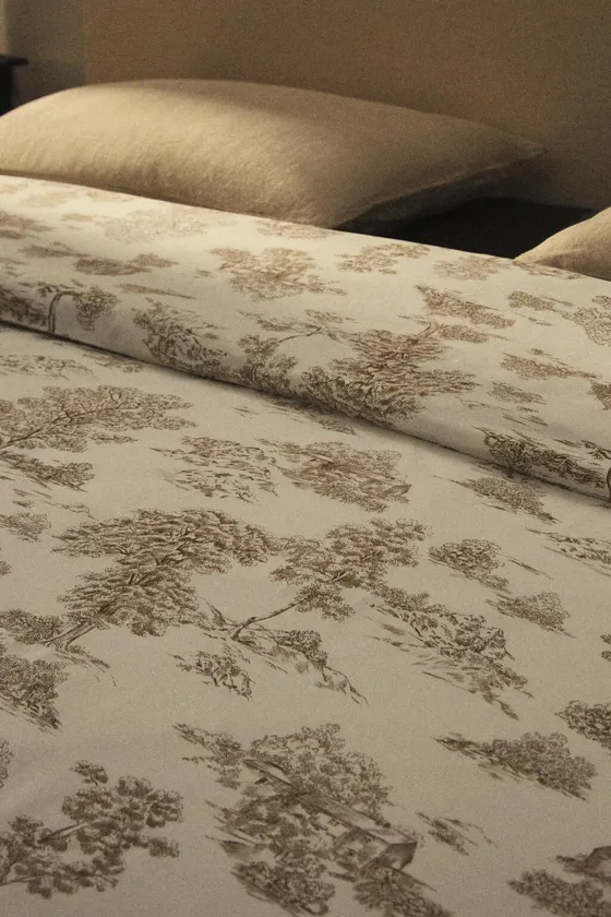 Покрывало toile de jouy с лесным дизайном