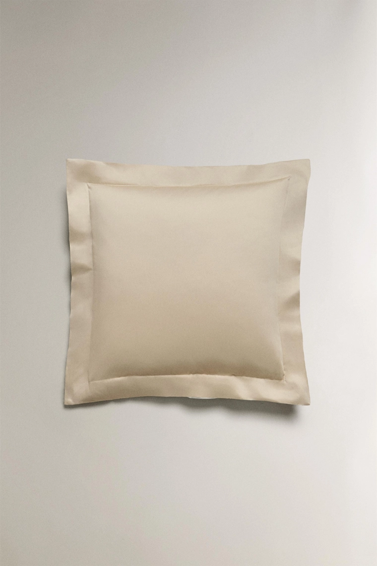 Наволочка из плотного сатина (300 нитей)