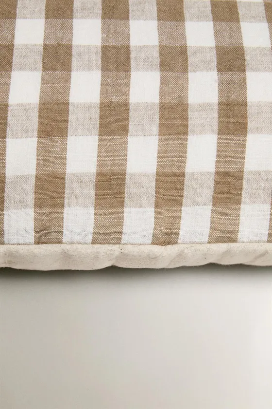 Наволочка в клетку gingham