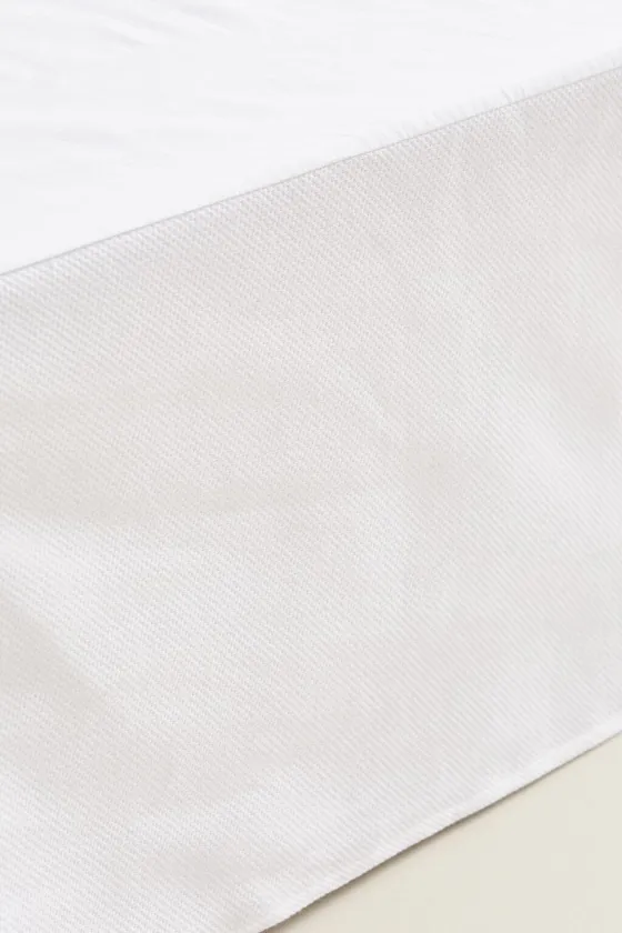 Простынь cotton piqué valance sheet