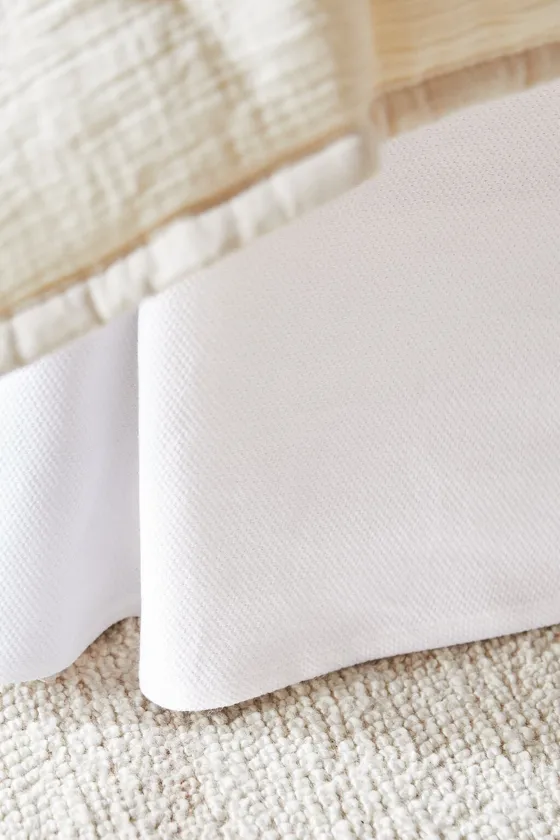 Простынь cotton piqué valance sheet