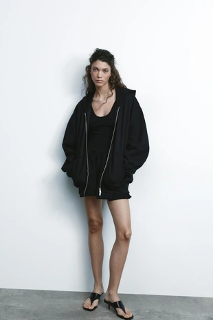 Платье облегающего кроя в скейтерском стиле- Заказать в России