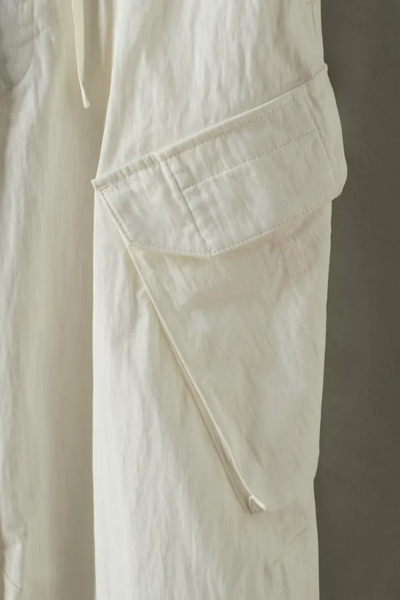 Брюки-карго white