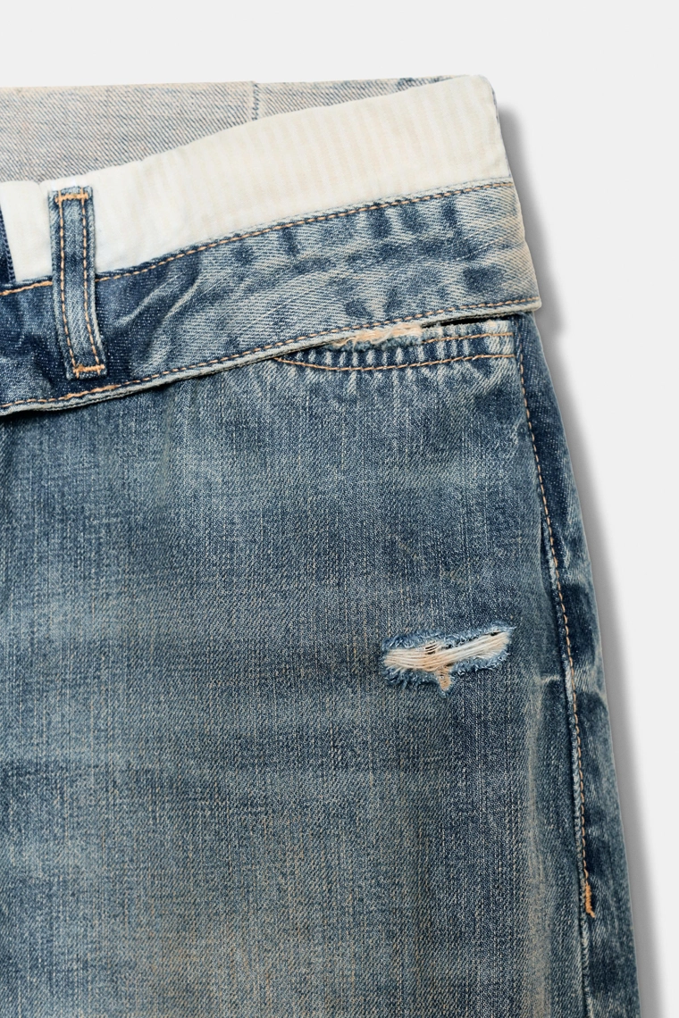 Джинсы средней посадки с завышенной талией trf