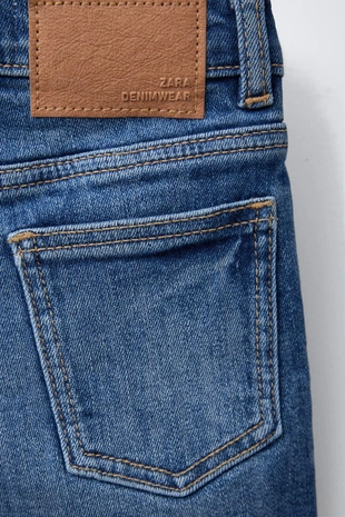 Классические джинсовые шорты