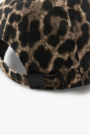 Кепка из твила с анималистическим принтом- Заказать в России