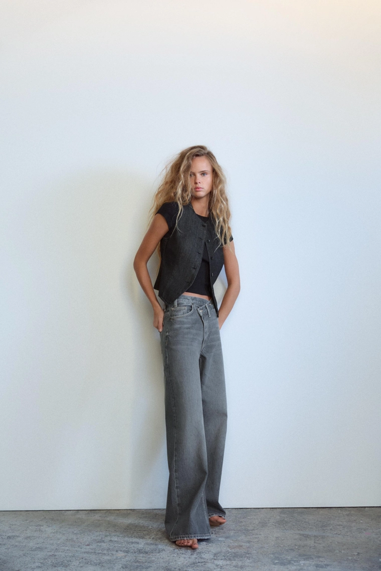Джинсы с высокой посадкой и широкими штанинами, zara trf