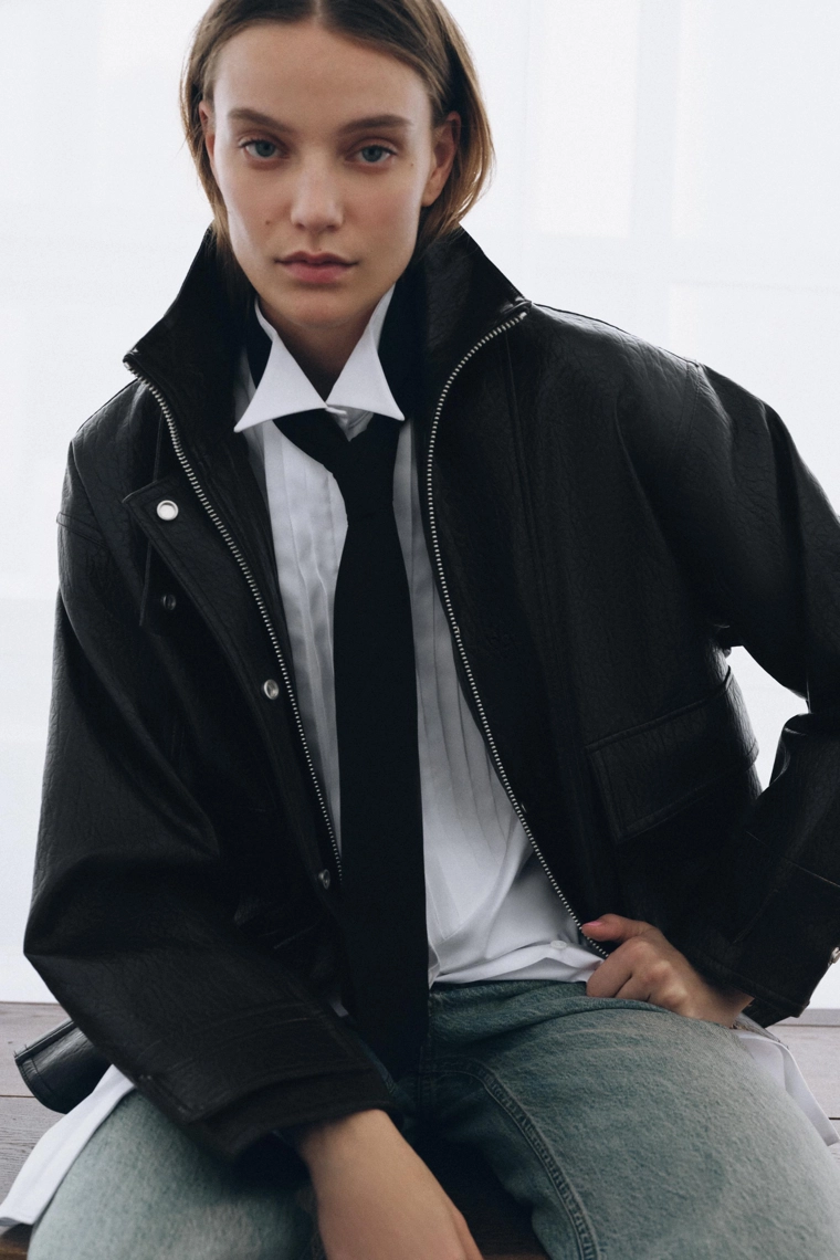 Куртка oversize с эффектом кожи коллекции zara woman