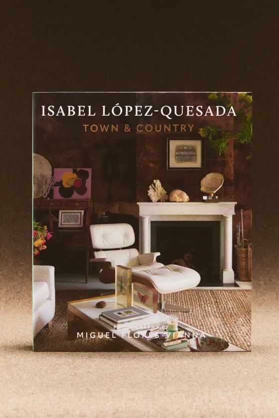 Книга isabel lópez-quesada town & country