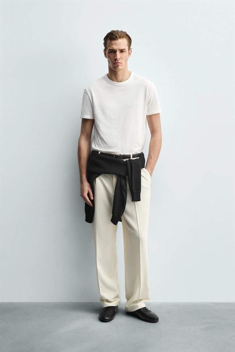 Мягкая футболка свободного кроя