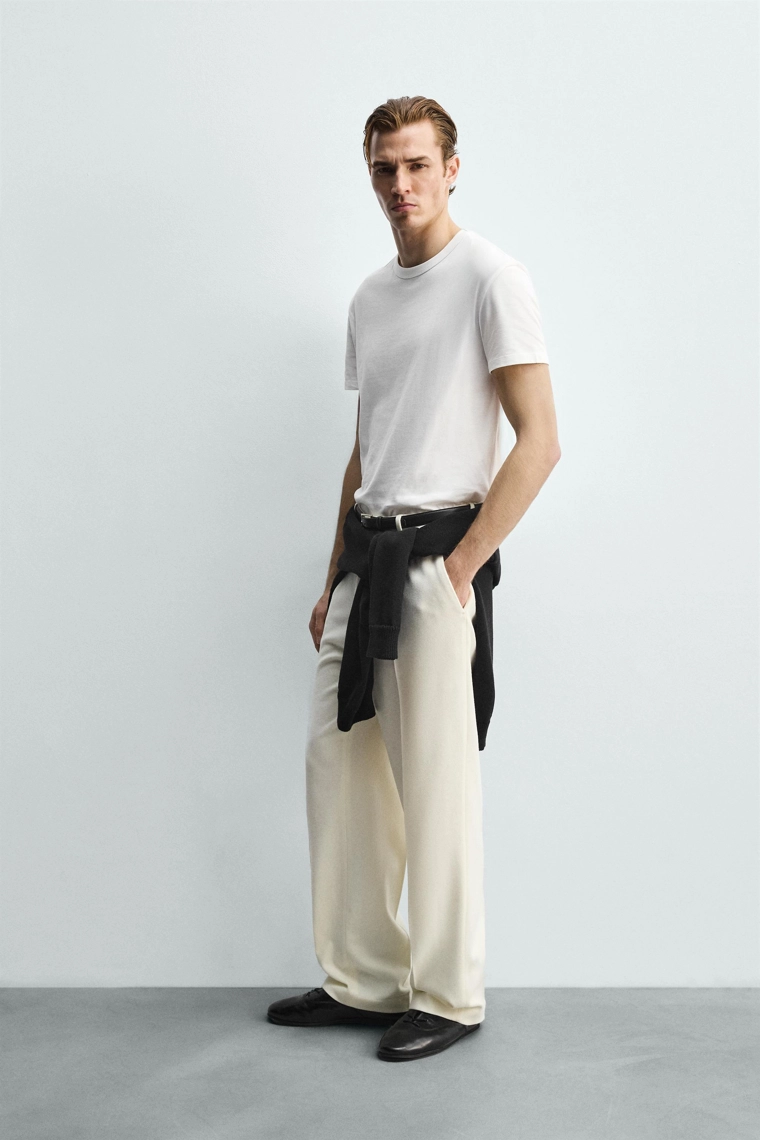 Мягкая футболка свободного кроя