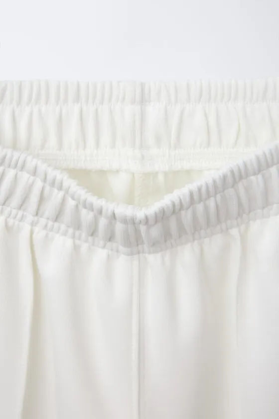 БРЮКИ WIDE LEG В СПОРТИВНОМ СТИЛЕ