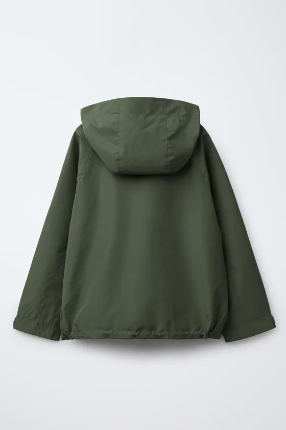 ЛЕГКАЯ КУРТКА С КАПЮШОНОМ WATER REPELLENT