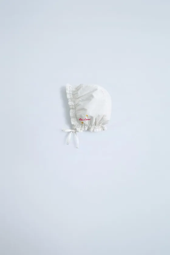 Вышитый берет