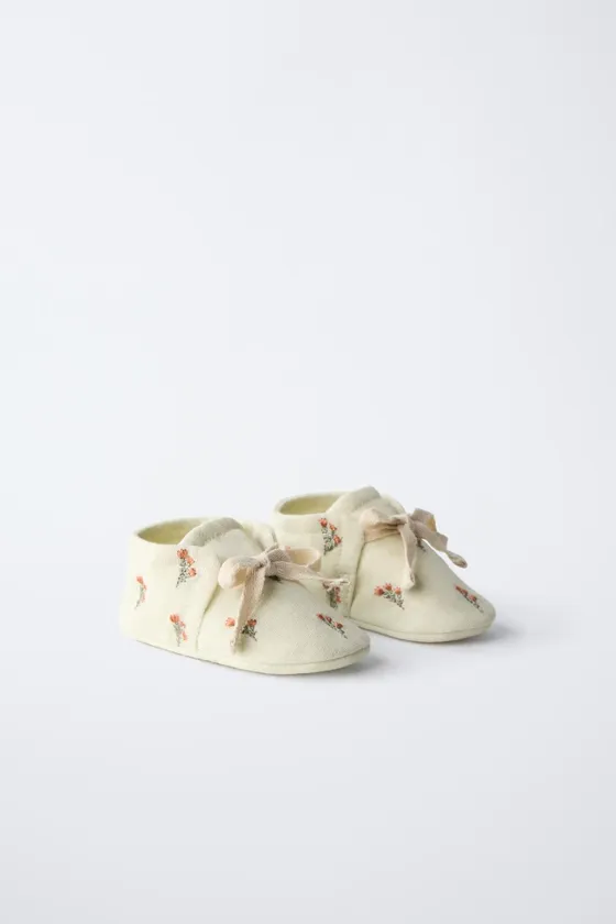 Хлопковые ботиночки с цветочным узором