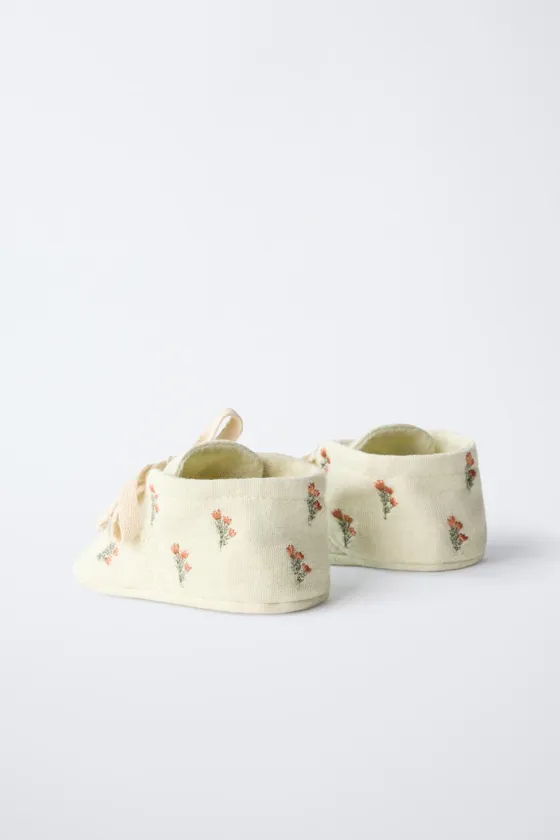 Хлопковые ботиночки с цветочным узором