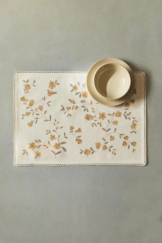 Плетеный подстаканник floral print