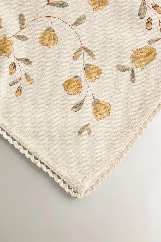 Плетеный подстаканник floral print