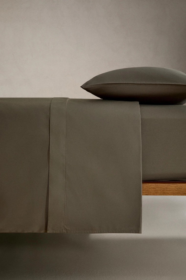 Сатиновое простынное полотно | 40 см (300 нитей)