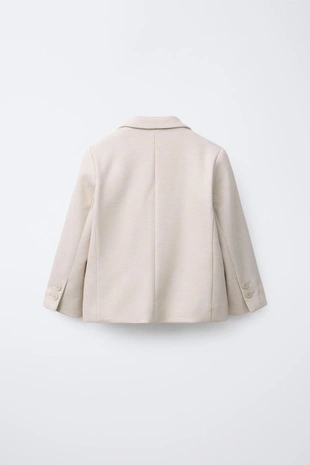 Костюмный блейзер комфортной посадки