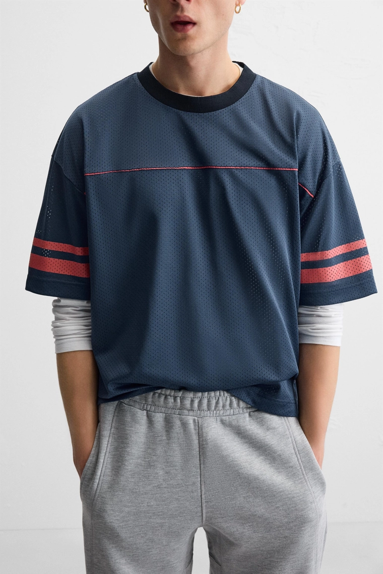 Футболка с открытой текстурой varsity