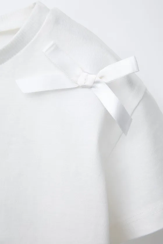 ЛОНГСЛИВ С БАНТАМИ