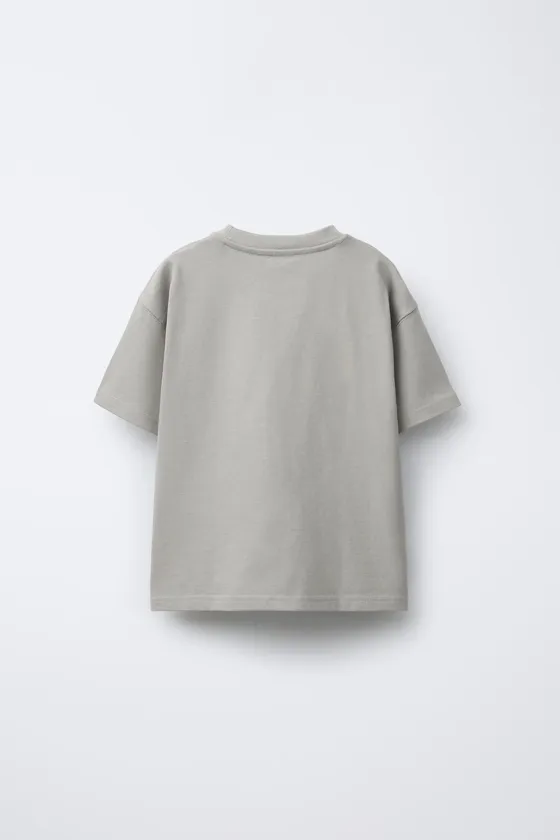 ФУТБОЛКА ИЗ ПЛОТНОЙ ТКАНИ