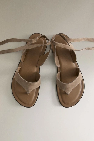 Кожаные босоножки с лодыжками- Заказать в России