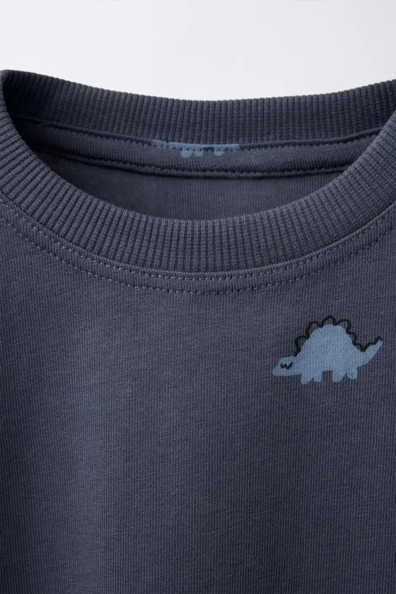 ЛОНГСЛИВ С ПРИНТОМ