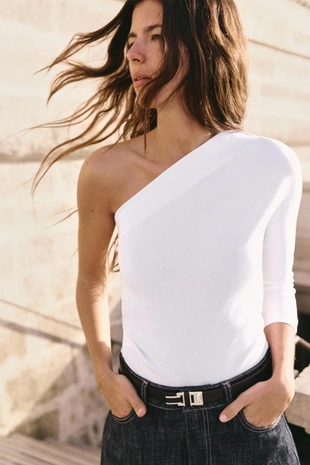 Топ асимметричного кроя в рубчик- Заказать в России