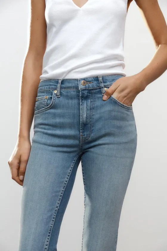 ДЖИНСЫ BOOTCUT CROPPED С ВЫСОКОЙ ПОСАДКОЙ — ZW COLLECTION