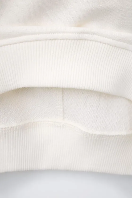 ТОЛСТОВКА С БАНТОМ СЗАДИ