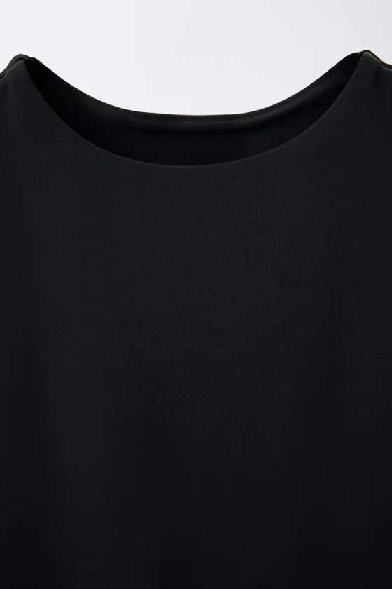 ОДНОТОННОЕ БОДИ С ГОРЛОВИНОЙ ХАЛТЕР