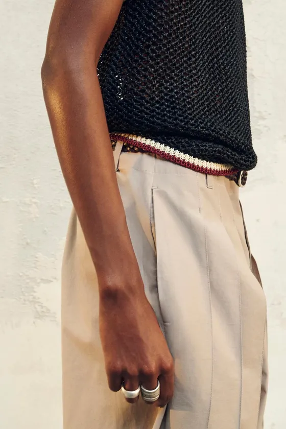 Жилет из текстурированной вязки - limited edition